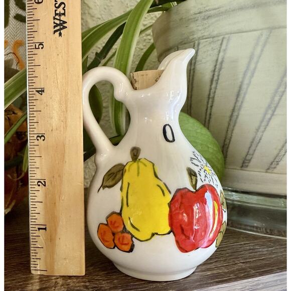 Vintage Handled Oil Cruet Bottle, ‘Masako’ Hand Painted Apple and Pear, Japan - Picture 3 of 7